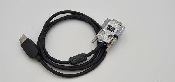 AOR 8200PC programmeringskabel voor AOR AR-8200 scanners met een serienummer tot en met # 95430