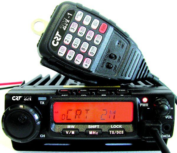 CRT 2M mobiele transceiver met een zendbereik van 144-146 MHz en ontvangst van 136-174 MHz