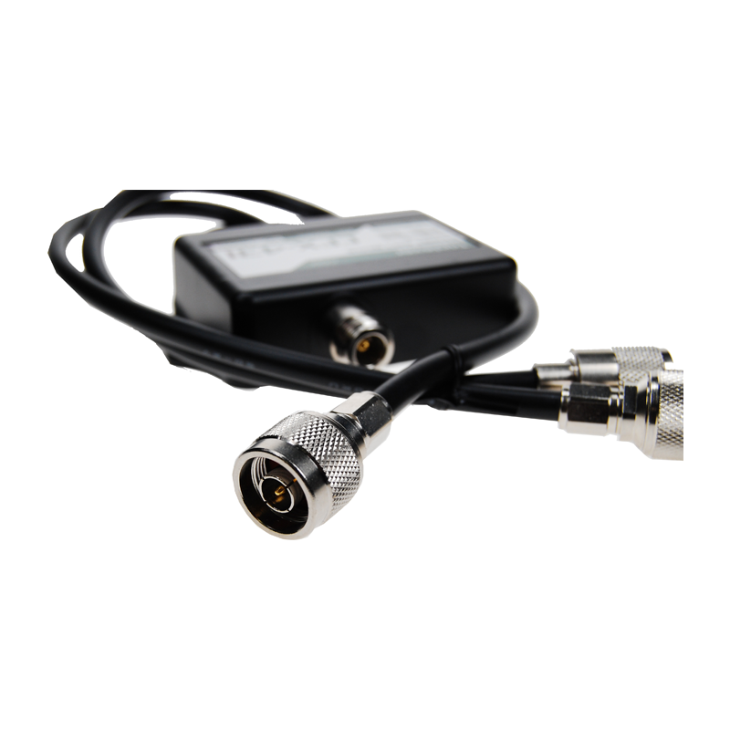 Comet CFX-431D Triplexer voor lage signaalverliezen en 1000W PEP vermogen