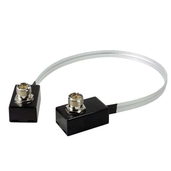 Comet CTC-50M raamdoorvoer kabel met PL aansluitingen