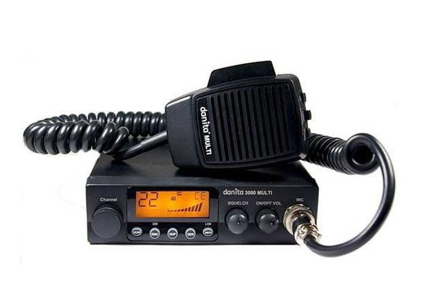 Danita 3000 Multi is een compacte en veelzijdige mobiele 27MHz ontvanger die perfect is voor gebruikers die onderweg