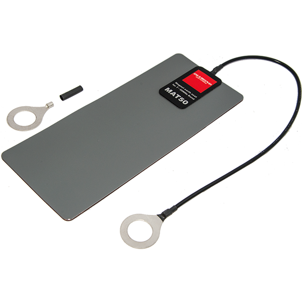 Massa mat of grounding kit voor mobiele antennes. Dit is de Diamond MAT-50