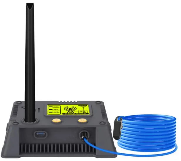 HanRongDa W3 signaal repeater met 3 meter antennekabel en repeater antenne. Deze wordt meegeleverd met de HanRongDa HRD-802 wereldontvanger