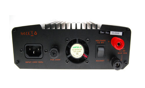 KPO KPS-30SW schakelende voeding achterzijde met aansluitingen