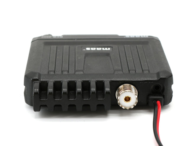 Maas KCB-2000 achterzijde 27MHz transceivermet aansluitingen