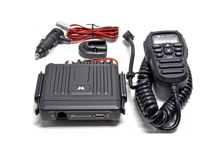 Midland M5 27MC transceiver met meegeleverde accessoires
