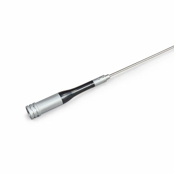 Onderkan van de Moonraker MRQ750 super gainer mobiele antenne voord e 2m en 70cm band