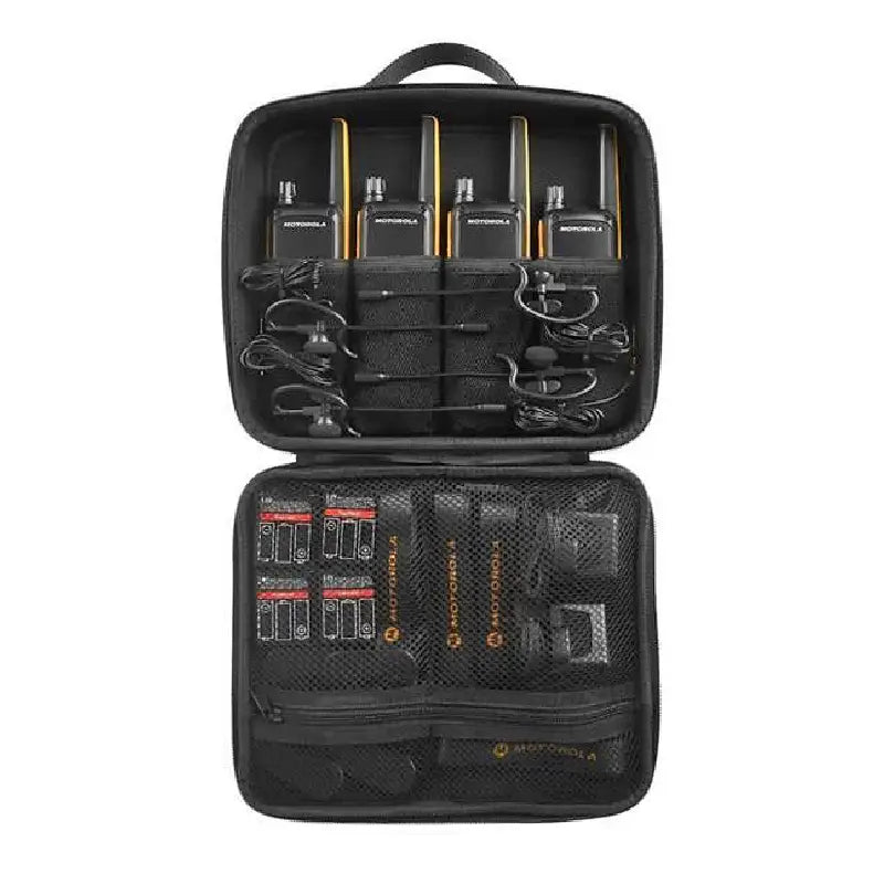 Motorola T82 Extreme quad set portofoons met accessoires in de meegeleverde opbergtas