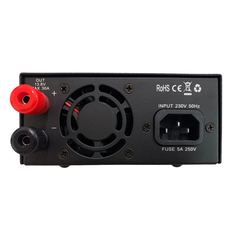 Hier ziet u de achterkant van een Nissei PS-1330M voeding