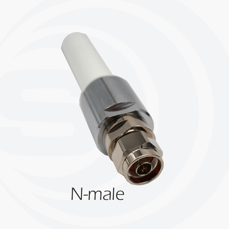 Close-up van een N-Male connector aan een Sirio antenne voor LoRa, ISM, Sigfox en loT