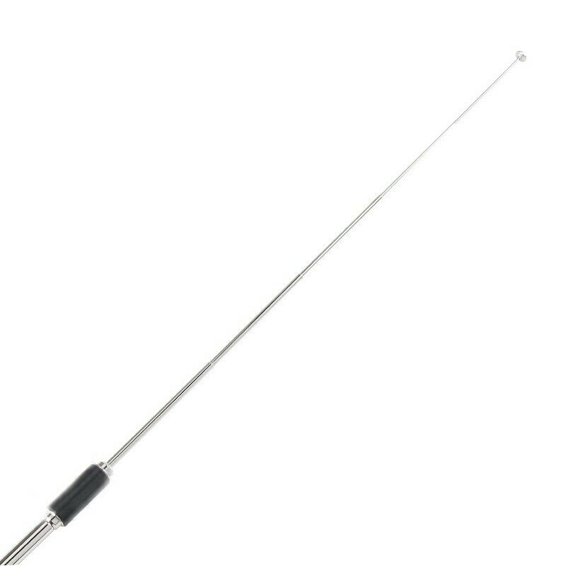 Bovenkant of top van de Diamond SRH770 telescopische uhf/vhf antenne voor op een portable uhf/vhf transceiver
