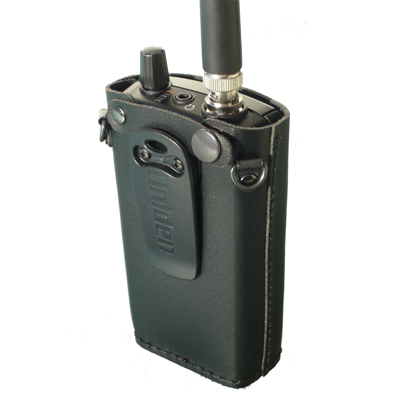 Leren tasje voor de Uniden UBC-75XLT en 125XLT scanner, achterzijde