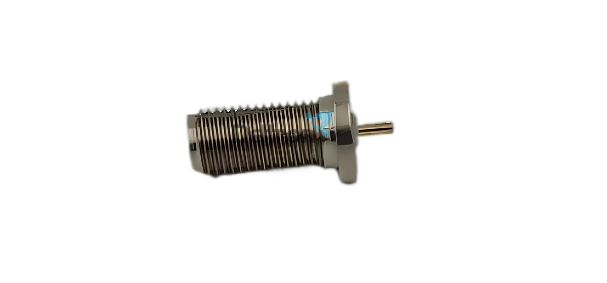 Uniden SMA-Female chassis connector voor de Uniden UBCD3600XLT scanner.