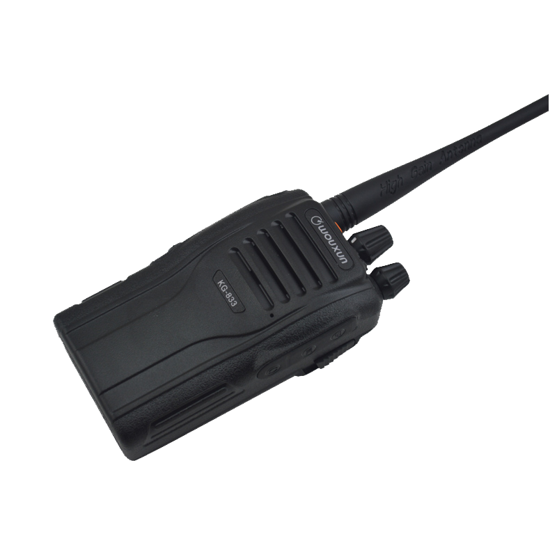 Accessoires voor Wouxun KG-833 portofoon, inclusief batterij, oplader en antenne