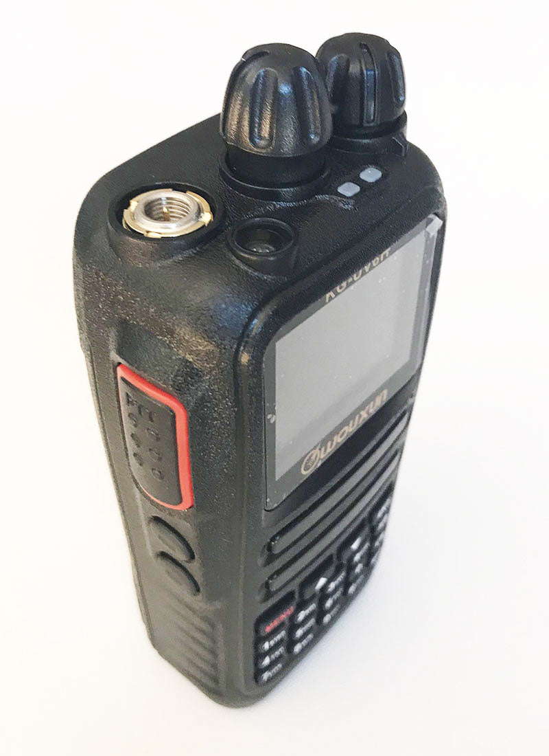 Wouxun KG-UV8H portable UHF/VHF high power transceiver van bovenaf