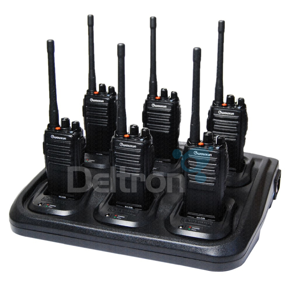 Set van zes Wouxun KG-D26 PMR446 portofoons met een handige 6-weg desktop lader