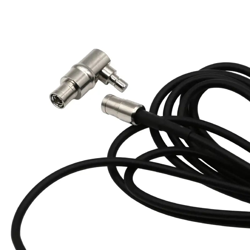 Haakse connector die bij de externe raamantenne voor de Target Blu Eye Go geleverd wordt