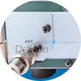 Detailfoto achterzijde AOR AR-DV3 digitale basisscanner met antenne aansluiting