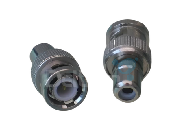 Adapter van BNC-Male naar RCA-Female of van Female tulp stekker naar BNC-Male