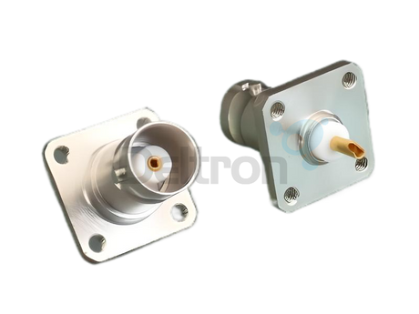 BNC-Female chassis connector met vier gaten