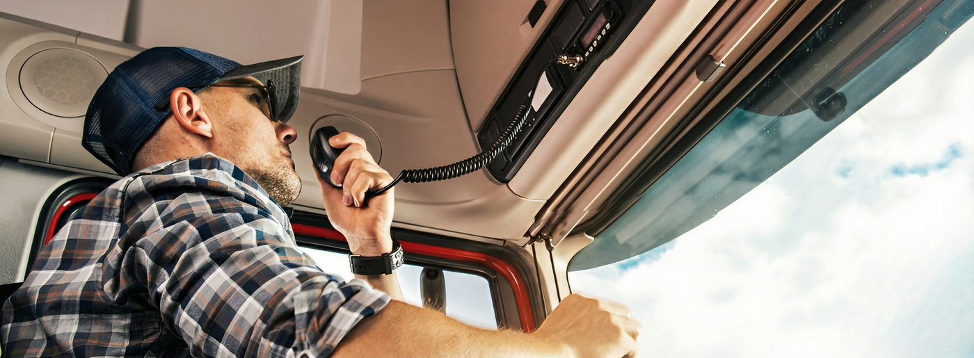 27MC bakkies en CB-radio's voor vrachtwagens, tractors, campers, personenauto's, offroad, 4x4 voertuigen en meer vindt je bij Deltron