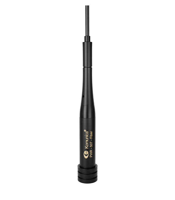 Close-up van de voet van de Komunica PWR-507 fiber een mobiele uhf/vhf antenne