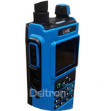 Close-up van een Vero VGC VR-N76 portofoon in de kleur blauw met zwart