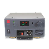 Diamond GZV-4000D schakelvoeding met digitaal display en 40A uitgangsstroom met geopend klepje voorop