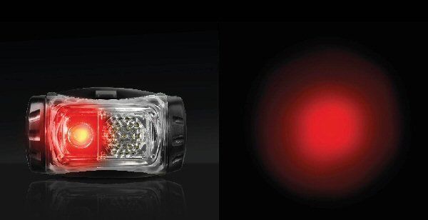 Favour H1117 USB oplaadbare hoofdlamp is voorzien van rode en witte leds