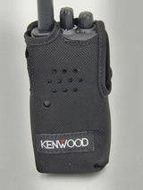 Kenwood TK-3501E portofoon in een nylon beschermtasje de Kenwood KLH-197NC