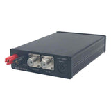 Achterkant van de mAT-180H automatische antenne tuner