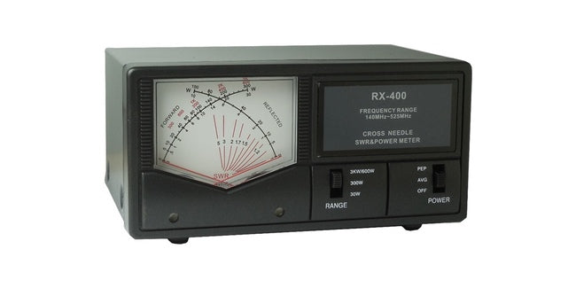 Maas RX-400 SWR- en Watt meter met kruisnaald weergave op het verlichte display