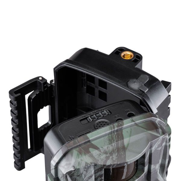 Midland wild camera van bovenaf gezien met bevestiging voor tripod, microfoon en knoppen