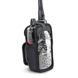 Voorzijde van een Midland portofoontasje met een PMR446 portofoon erin