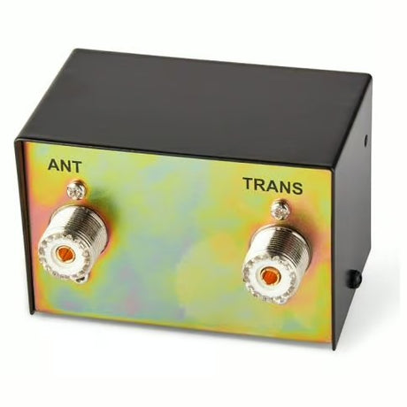 Moonraker SWR-125 SWR- en Watt meter achterzijde met de aansluitenen