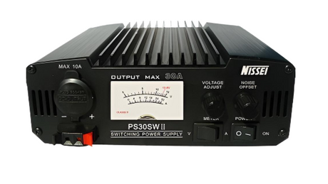 Voorzijde Nissei PS-30SW-II elektronische voeding met groot display en bedieningsknoppen