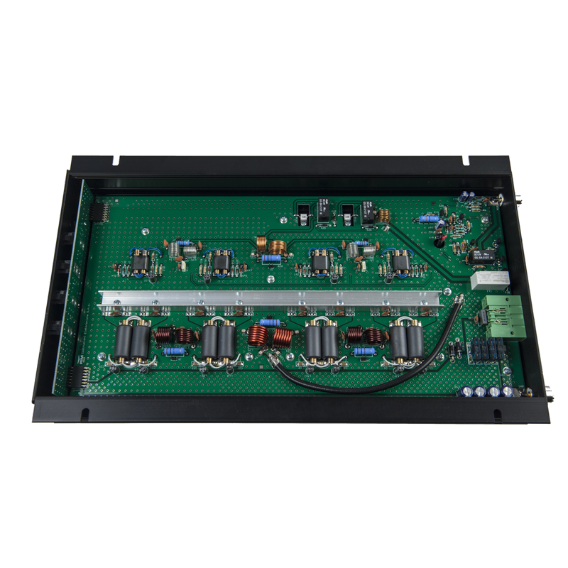 Printplaat van de RM KL-703 lineaire versterker of linear amplifier met een maximaal vermogen van 500W