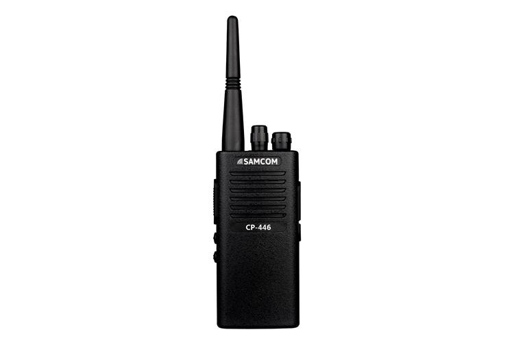 Samcom CP446 portofoon met antenne en bedieningsknoppen bovenop
