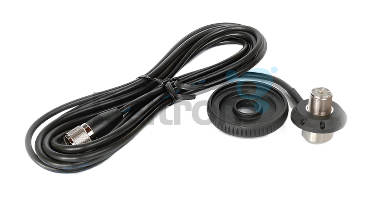 Sirio SG-AC/U PL 4 meter RG58 antennekabel met een haakse SO-239 en een standaard PL-259 connector