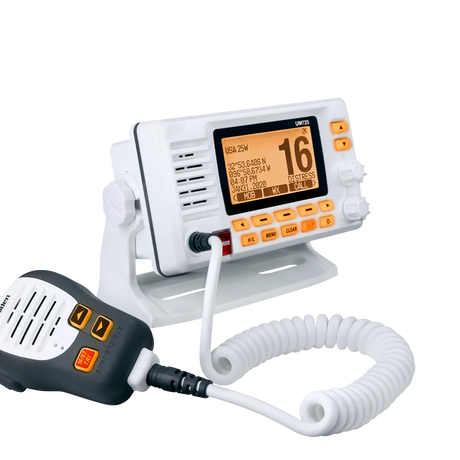 Uniden UM725GBT marifoon uitgevoerd in de kleur wit met groot display en multifunctionele handmicrofoon