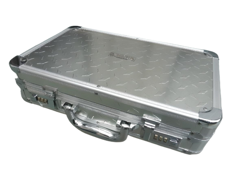 Vaultz veiligheidskoffer met cijferslot en staalkabel in traanplaat uitvoering