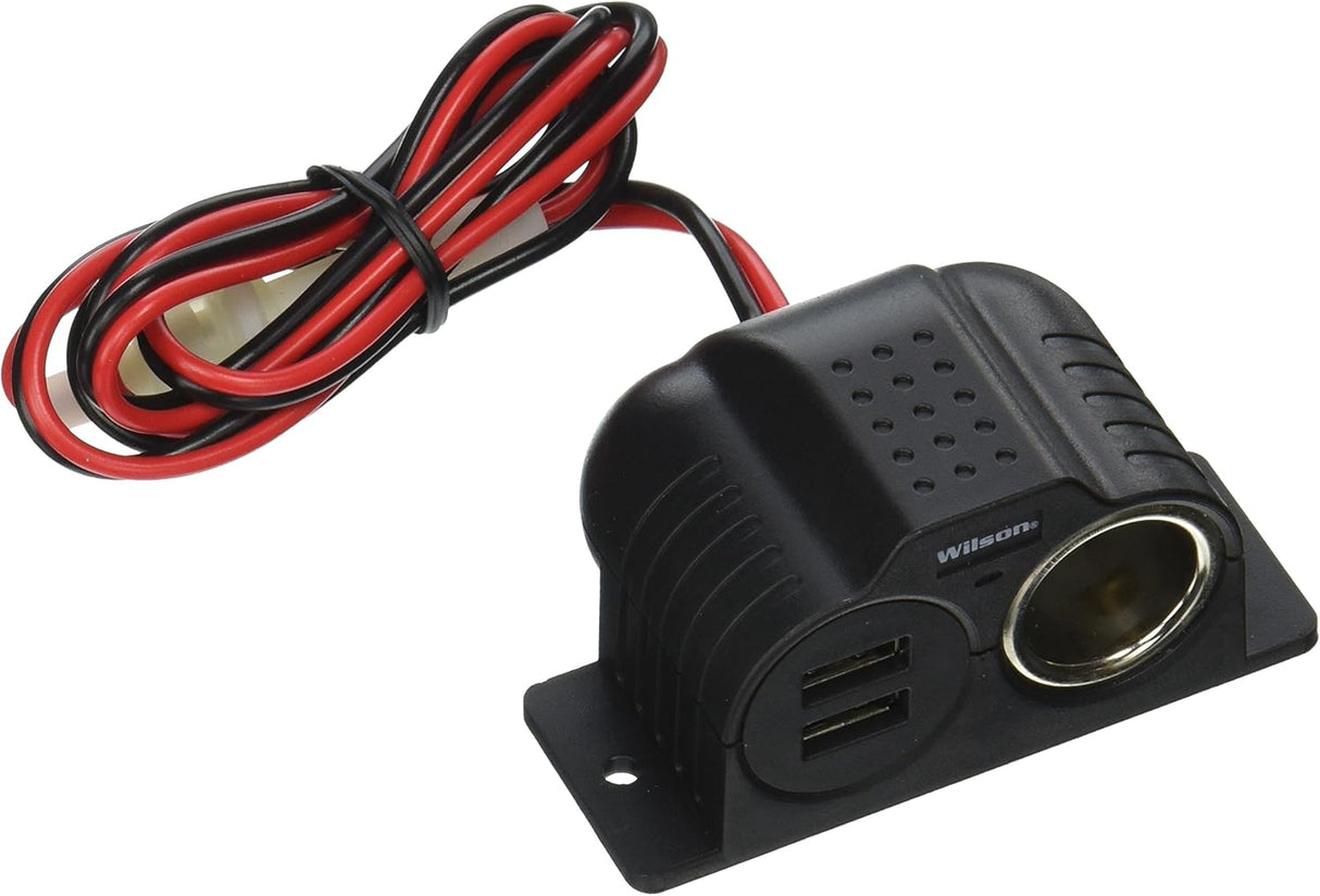 Wilson 12V stroomvoorziening met sigaretaansteker aansluiting en twee usb-poorten van bovenaf gezien