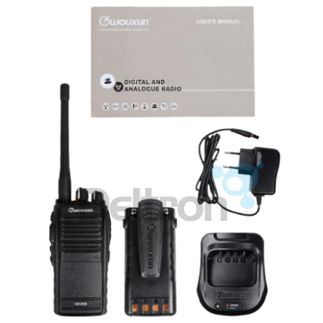 Wouxun KG-D26 PMR446 portofoon met accu, riemclip, oplader en ac-adapter en handleiding