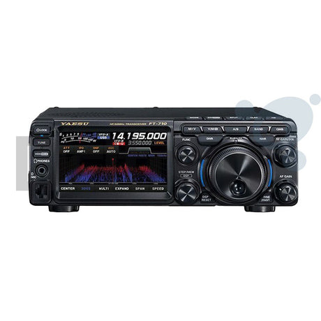 Yaesu-FT710-Field HF/50MHz 100W SDR transceiver die ook draagbaar te gebruiken is met meegeleverde draagriem